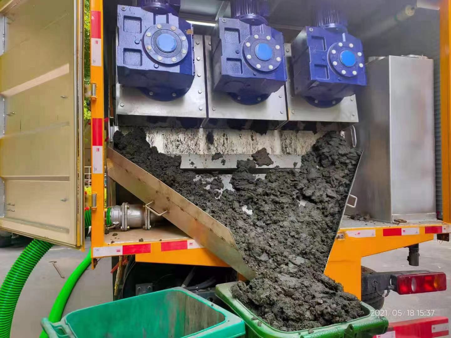 科尔沁左翼中化粪池清掏城市维护站-泥浆净化干湿分离处理